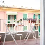 Cinque Terre Luxury Апартаменты Специя