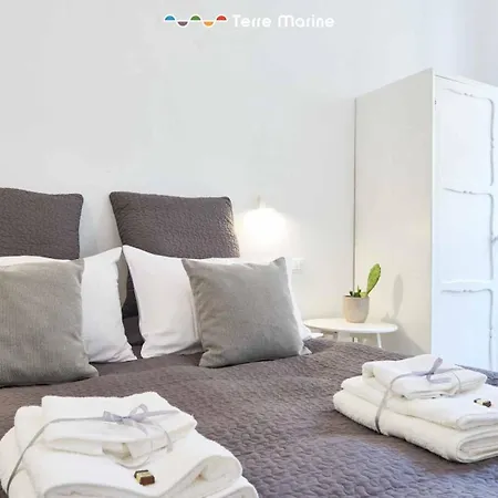 Apartment Urban Chic, Terre Marine