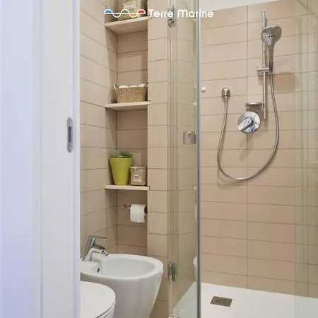 Urban Chic, Terre Marine